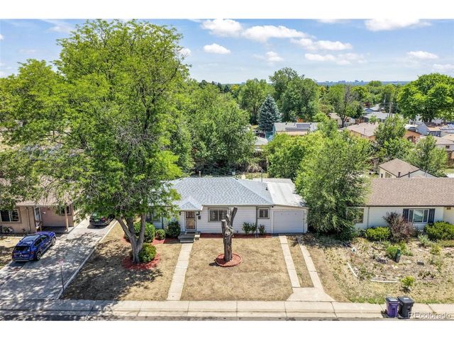 920 S Canosa Ct, Denver, CO 80219