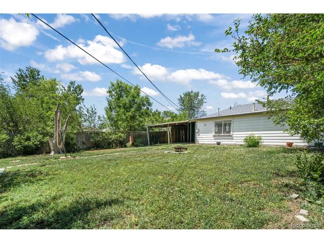 920 S Canosa Ct, Denver, CO 80219