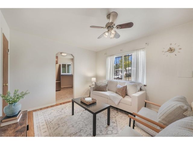 920 S Canosa Ct, Denver, CO 80219