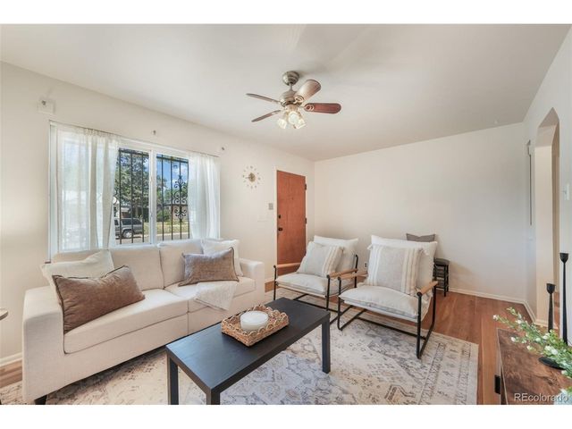 920 S Canosa Ct, Denver, CO 80219