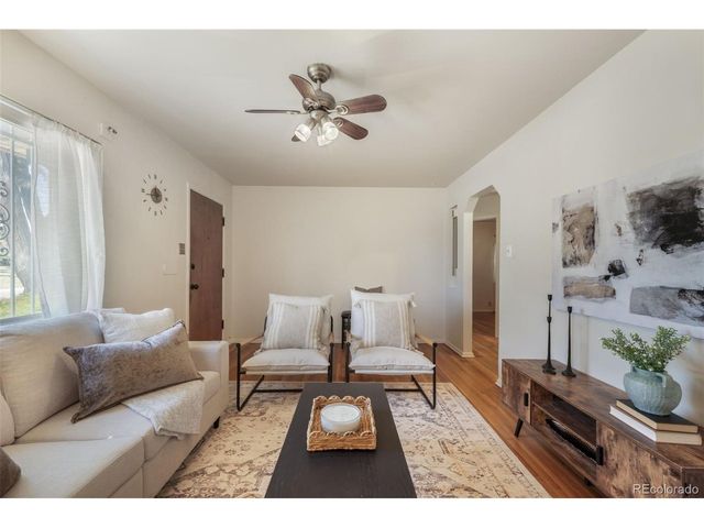 920 S Canosa Ct, Denver, CO 80219