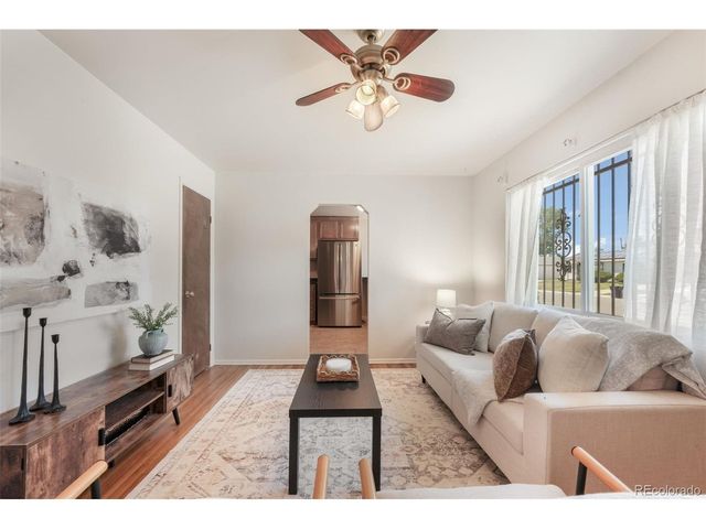 920 S Canosa Ct, Denver, CO 80219