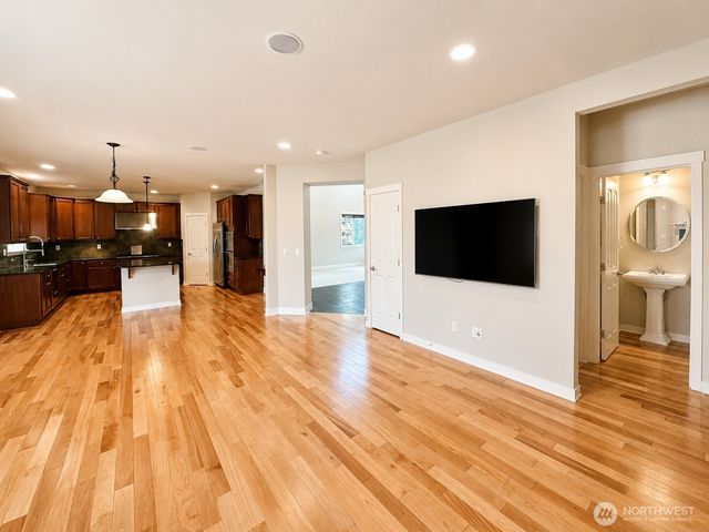 21906 40th Avenue SE, Bothell, WA 98021