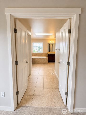 21906 40th Avenue SE, Bothell, WA 98021