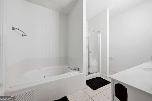 359 Cannongate Road, Sharpsburg, GA 30277