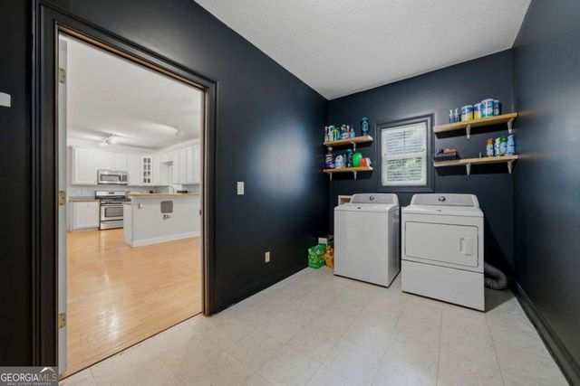 359 Cannongate Road, Sharpsburg, GA 30277
