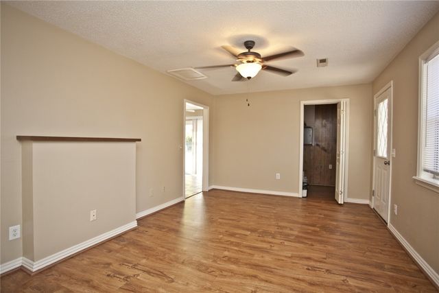 311 Willow Avenue, Farmington, AR 72730