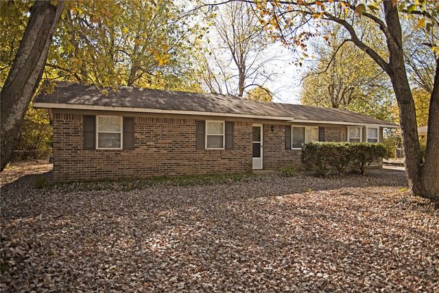 311 Willow Avenue, Farmington, AR 72730