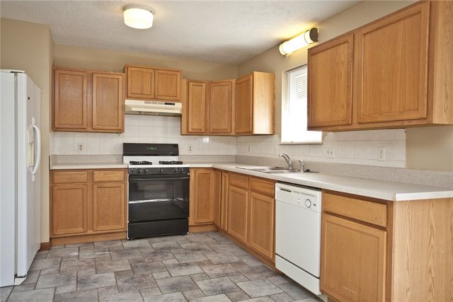 311 Willow Avenue, Farmington, AR 72730