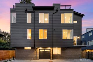 1913 A N 120th Street, Seattle, WA 98133