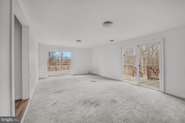 852 STELLAR WAY, Great Cacapon, WV 25422