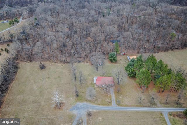 852 STELLAR WAY, Great Cacapon, WV 25422