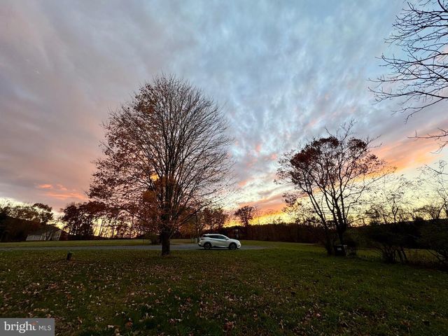 852 STELLAR WAY, Great Cacapon, WV 25422