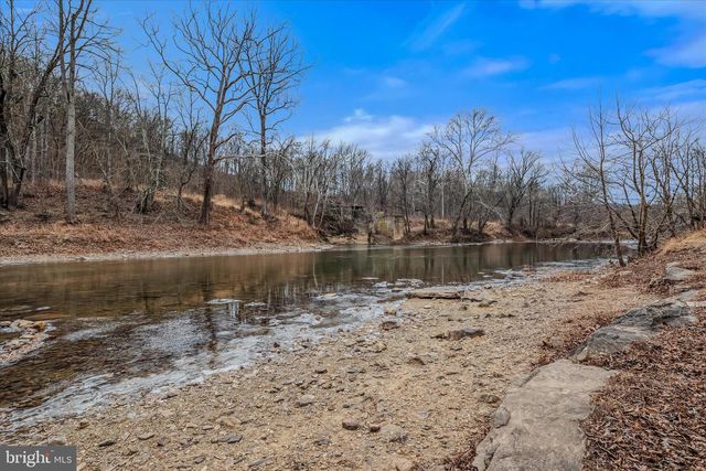 852 STELLAR WAY, Great Cacapon, WV 25422