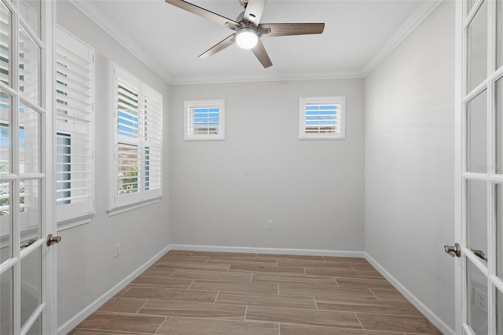 Image 24 of property listing at 20670 GALILEO PLACE, Venice, FL 34293