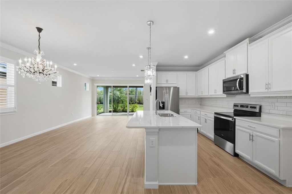 Image 5 of property listing at 20670 GALILEO PLACE, Venice, FL 34293