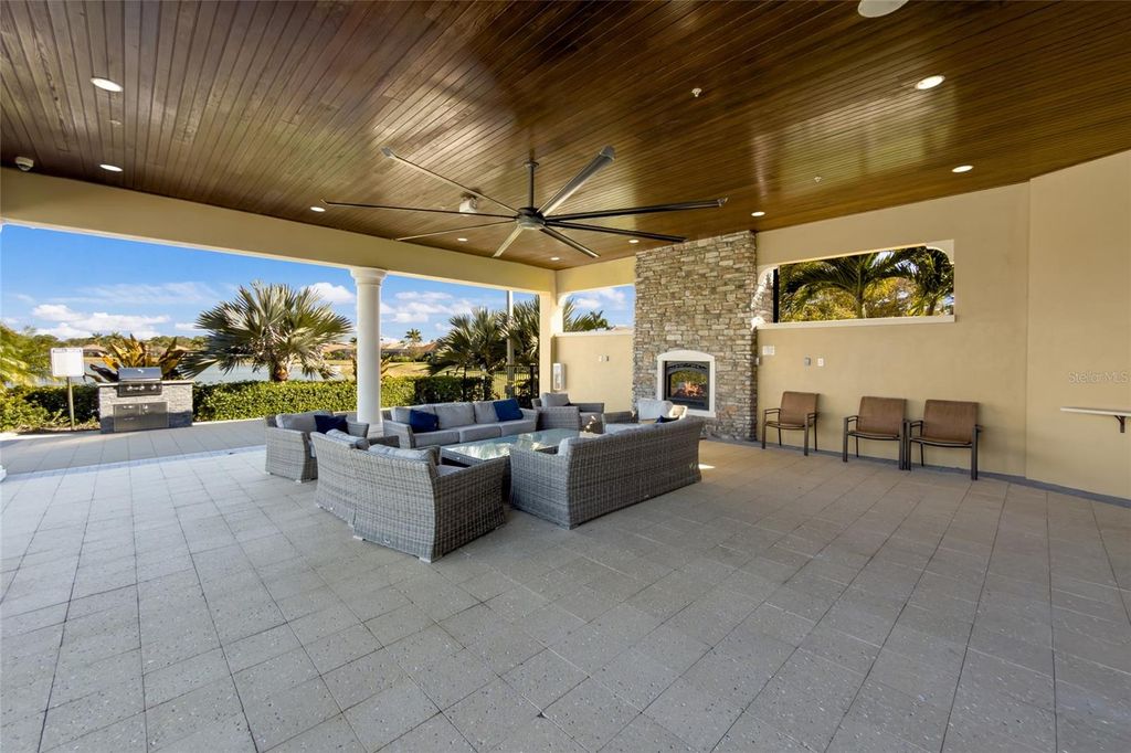 Image 43 of property listing at 20670 GALILEO PLACE, Venice, FL 34293