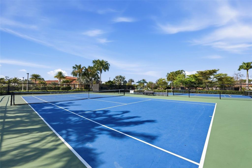 Image 46 of property listing at 20670 GALILEO PLACE, Venice, FL 34293