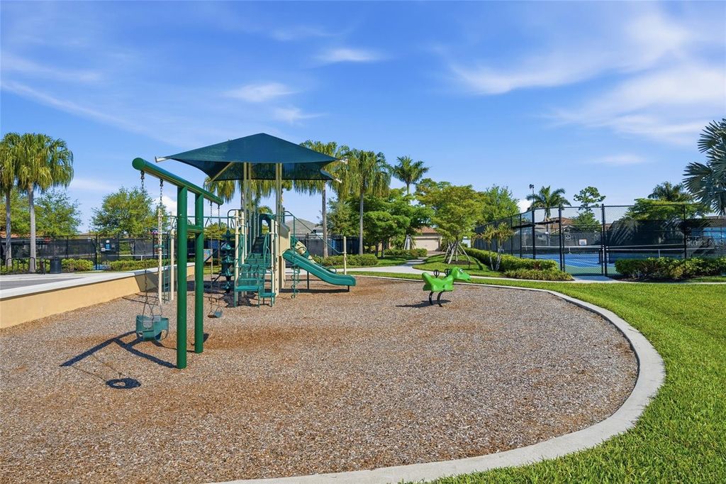 Image 47 of property listing at 20670 GALILEO PLACE, Venice, FL 34293