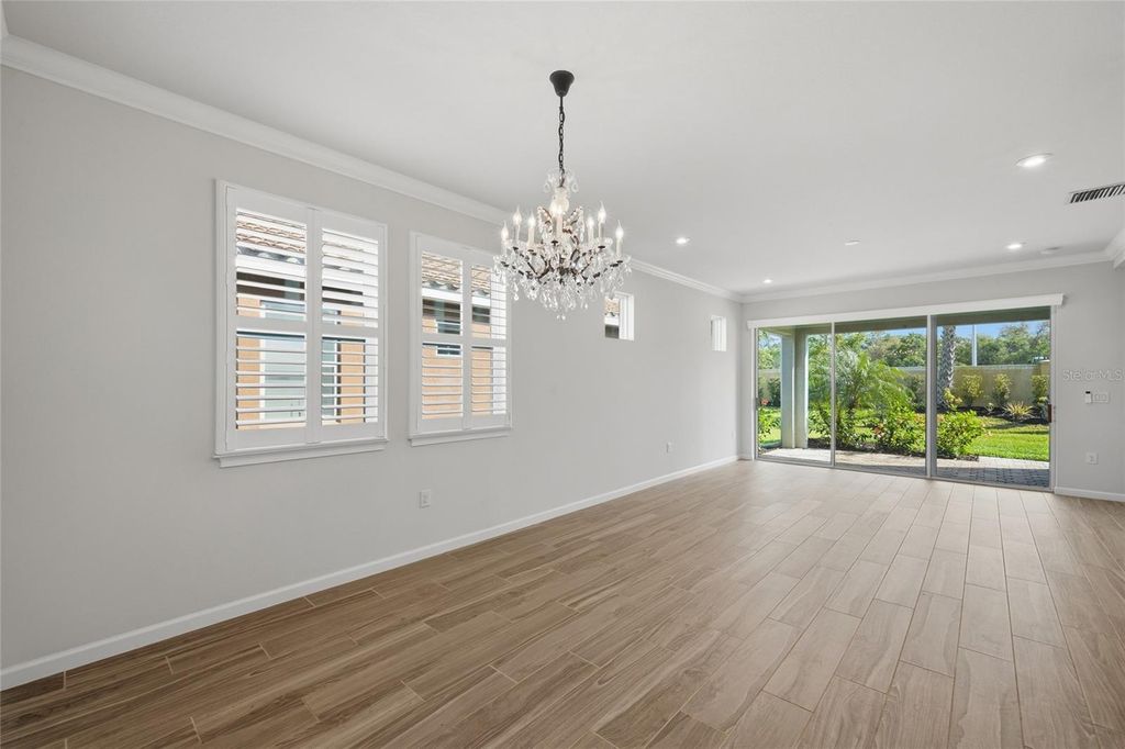 Image 6 of property listing at 20670 GALILEO PLACE, Venice, FL 34293