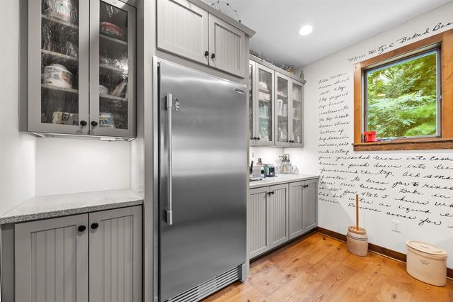 N3032 HICKS LANE, Waupaca, WI 54918