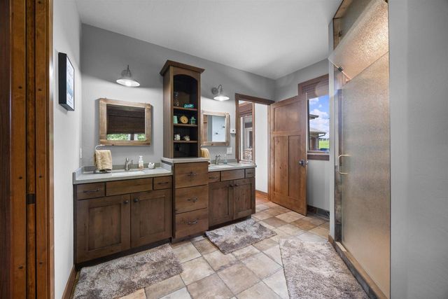 N3032 HICKS LANE, Waupaca, WI 54918