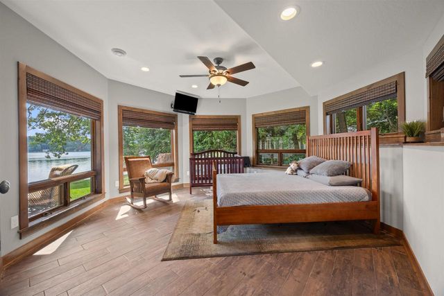 N3032 HICKS LANE, Waupaca, WI 54918