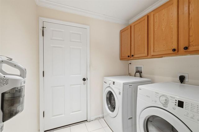 242 BLACK SPRINGS LANE, Winter Garden, FL 34787