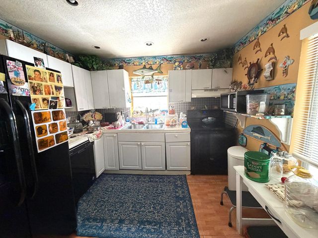 2926 Hiawatha Avenue, West Palm Beach, FL 33409