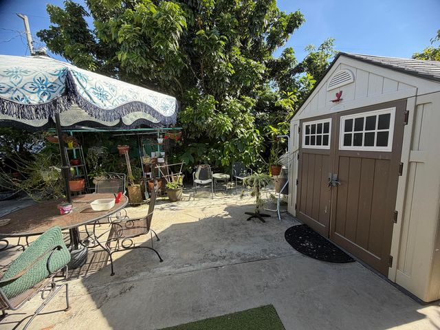 2926 Hiawatha Avenue, West Palm Beach, FL 33409