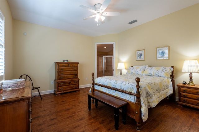 20305 ASH GROVE LANE, Tampa, FL 33647