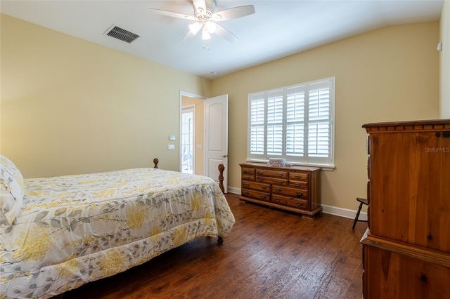 20305 ASH GROVE LANE, Tampa, FL 33647