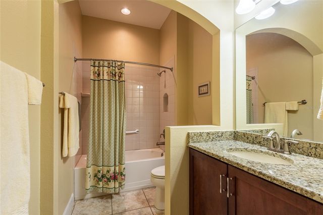 20305 ASH GROVE LANE, Tampa, FL 33647