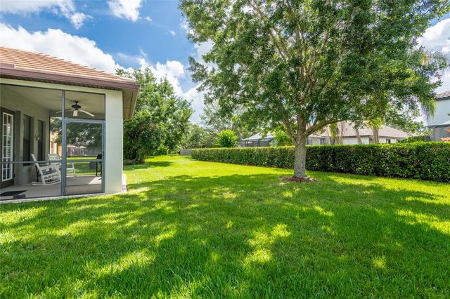 20305 ASH GROVE LANE, Tampa, FL 33647