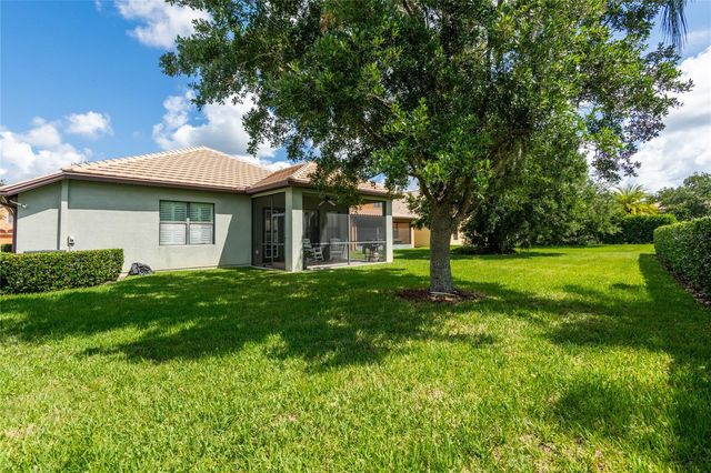 20305 ASH GROVE LANE, Tampa, FL 33647