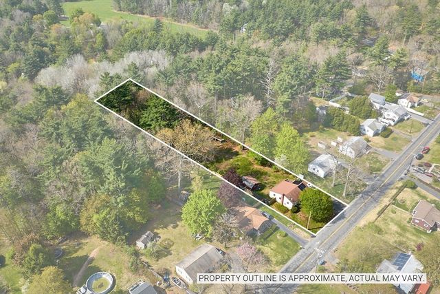 12 Pomeroy St, Easthampton, MA 01027