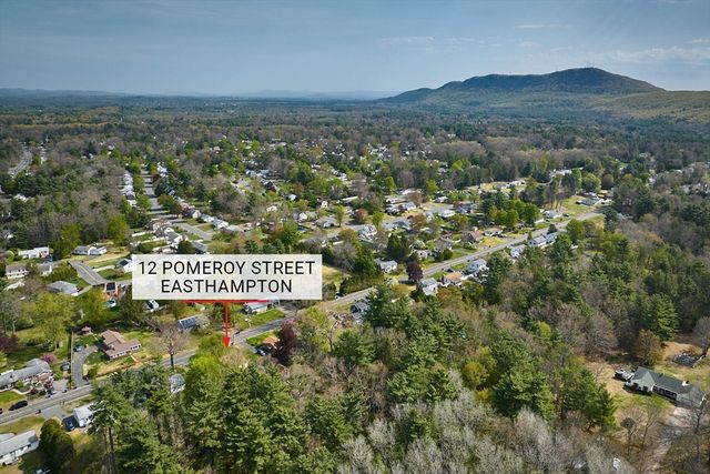 12 Pomeroy St, Easthampton, MA 01027