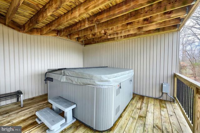 2337 WEDGEWOOD WAY, York, PA 17408