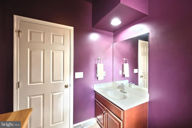 2337 WEDGEWOOD WAY, York, PA 17408