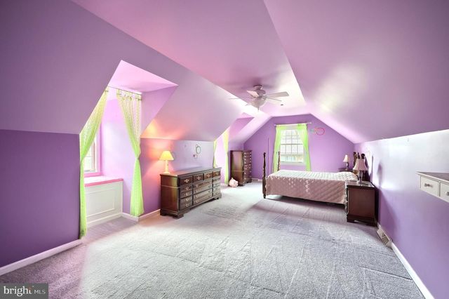 2337 WEDGEWOOD WAY, York, PA 17408