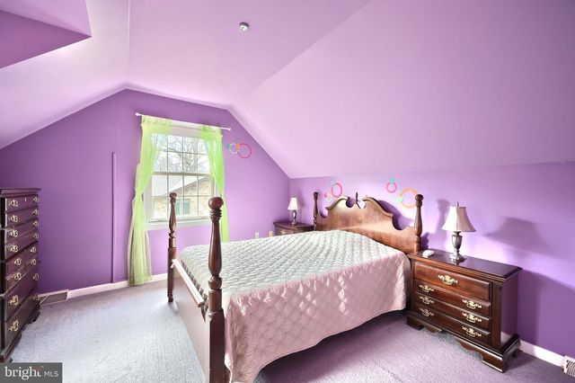 2337 WEDGEWOOD WAY, York, PA 17408