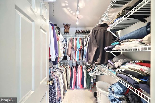 2337 WEDGEWOOD WAY, York, PA 17408