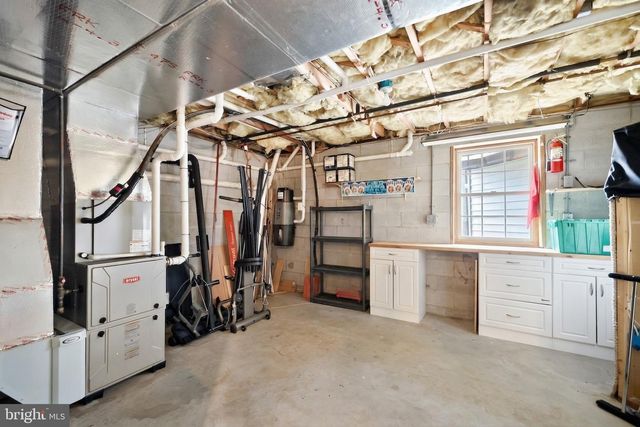 2337 WEDGEWOOD WAY, York, PA 17408