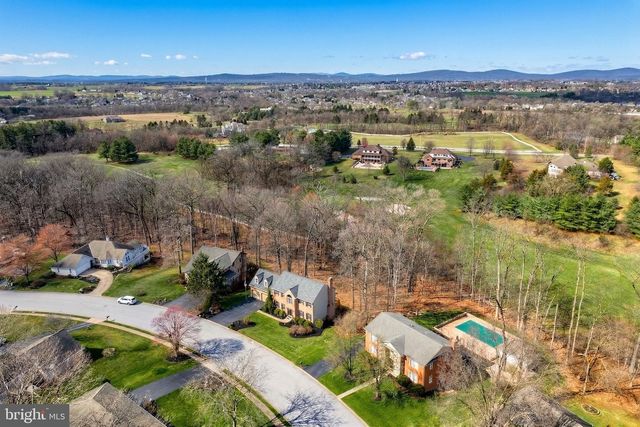 2337 WEDGEWOOD WAY, York, PA 17408