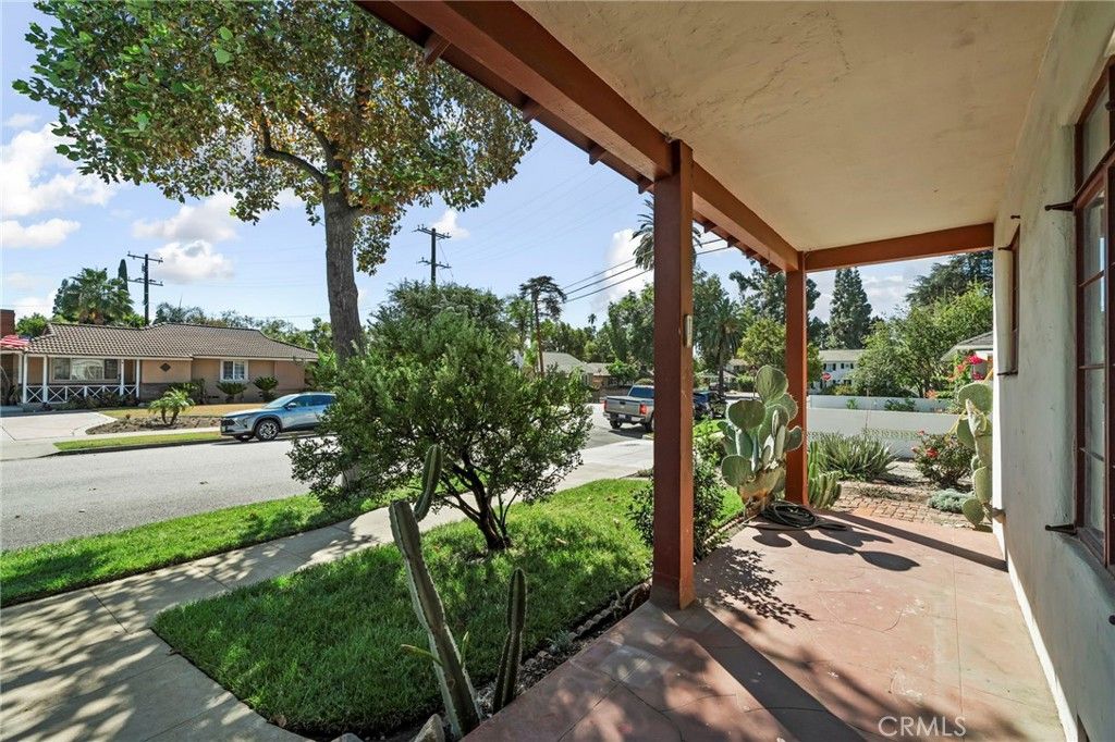 1565 N Palomares, Pomona, CA 91767 — photo 5