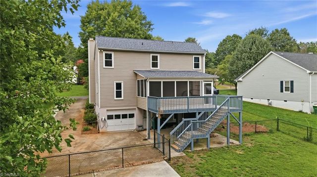 5536 Moravian Heights Lane, Clemmons, NC 27012
