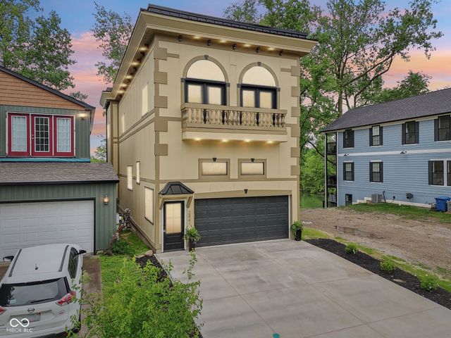 2841 Tropical Drive, Indianapolis, IN 46205