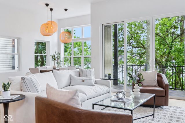 2841 Tropical Drive, Indianapolis, IN 46205