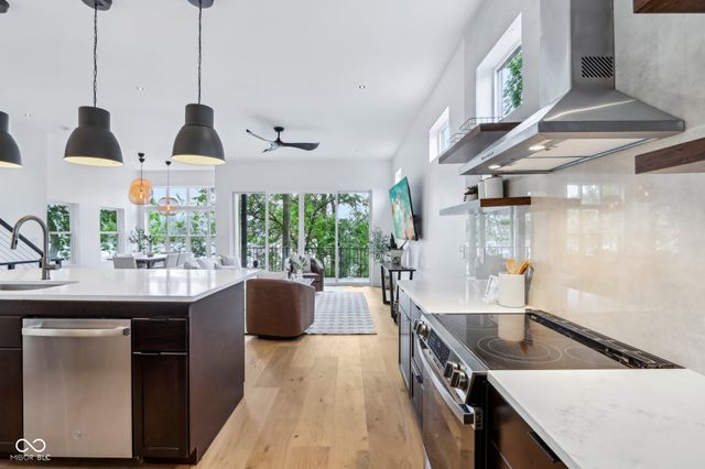 2841 Tropical Drive, Indianapolis, IN 46205