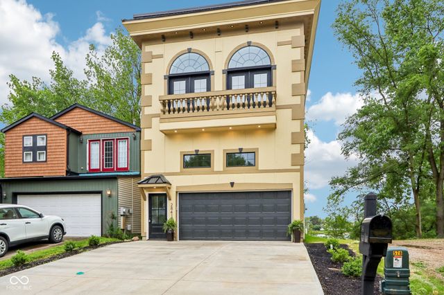 2841 Tropical Drive, Indianapolis, IN 46205